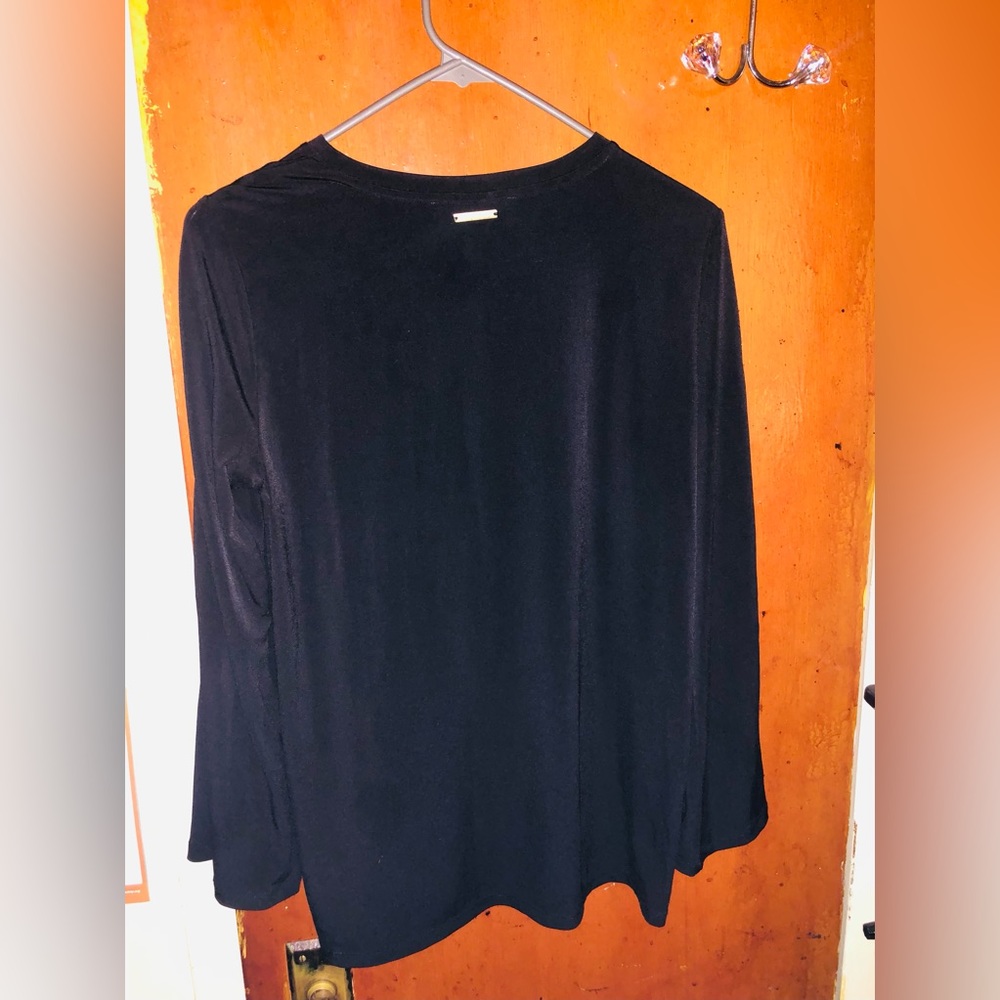 Fancy blouse - Picture 2 of 3